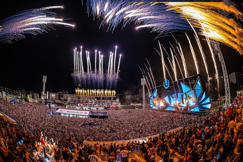 Closing fireworks